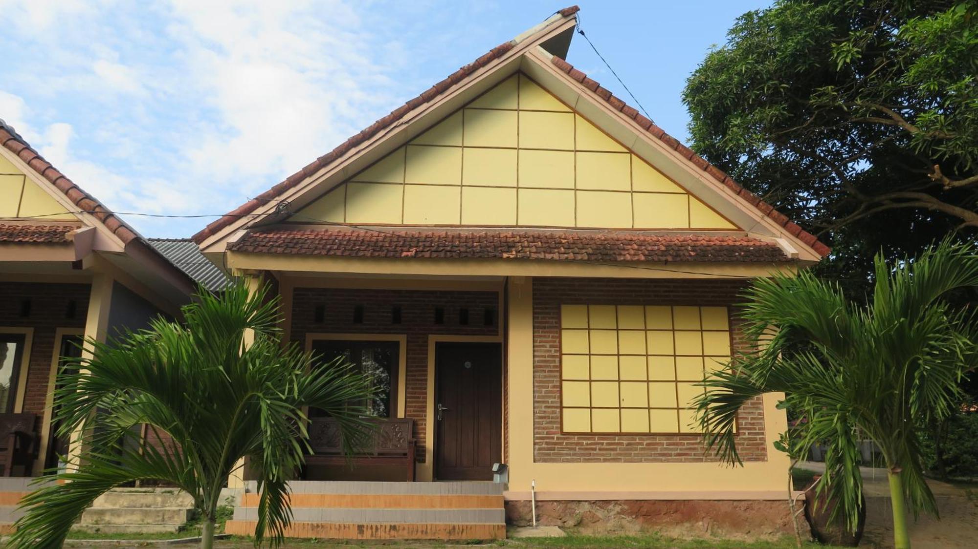 Mangrove Inn Karimunjawa Exterior foto